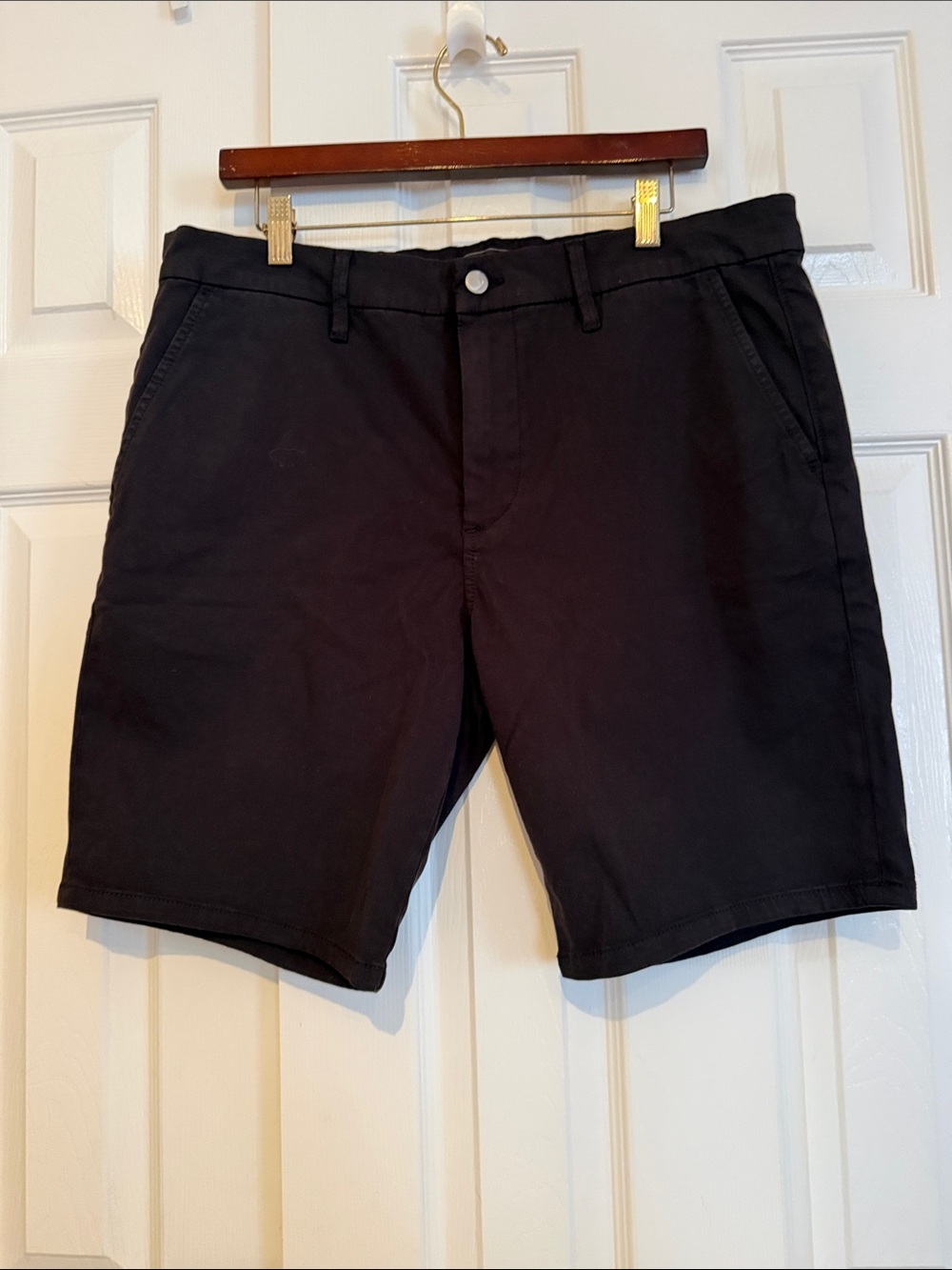 Joe's Jeans Men's Black Flat Front Chino Shorts